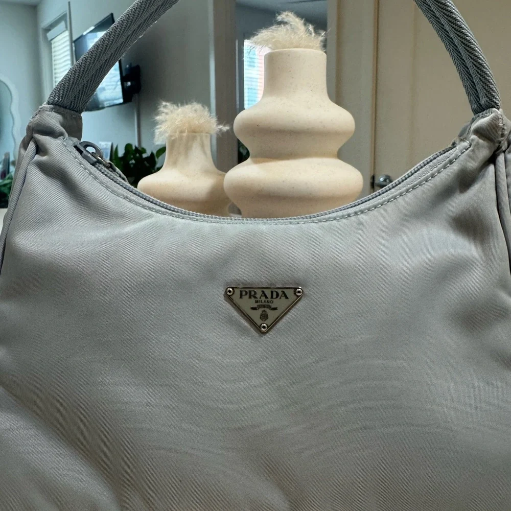 Prada Re-Edition 2000 Nylon Mini Bag with COA - Picture 10 of 16